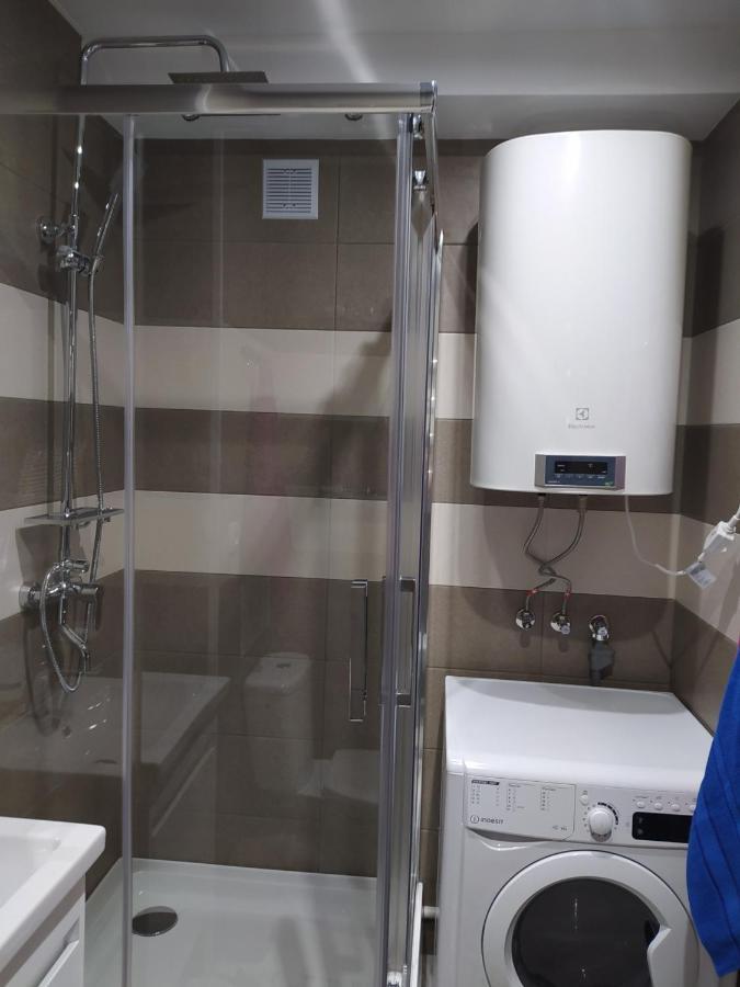 2Rooms Apartment - 181 Gogol Street Zaporizhia Kültér fotó