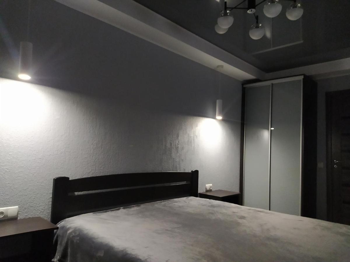2Rooms Apartment - 181 Gogol Street Zaporizhia Kültér fotó
